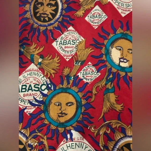 100% silk Tabasco robe one size fits most red with suns new with tag - Picture 4 of 6